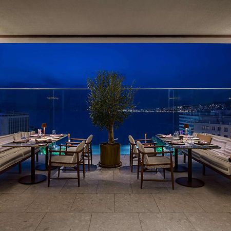 Swissotel Buyuk Efes Izmir Exteriör bild The Pool Bar